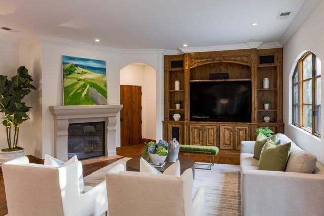 8 Reyna Place, Menlo Park CA: https://media.crmls.org/mediaz/9a3a0211-fab9-4270-bf8f-0eaa981b6914.jpg