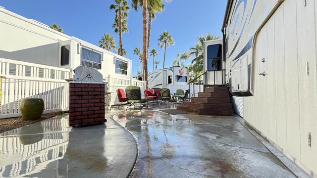69411 Ramon Rd #713, Cathedral City CA: https://media.crmls.org/mediaz/9a3c2afe-6811-488c-ae98-7cd3f7e7f6e1.jpg
