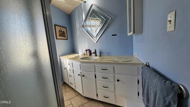 Detail Gallery Image 31 of 45 For 2786 Kennington Dr, Glendale,  CA 91206 - 4 Beds | 3 Baths