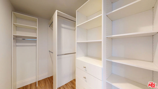 8700 Chalmers Drive, Los Angeles CA: https://media.crmls.org/mediaz/9a3d52c0-d280-4e37-be6b-4ada2db8a03b.jpg