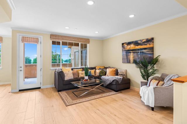 Image 7 of 23 For 2744 Carlsbad Boulevard 205