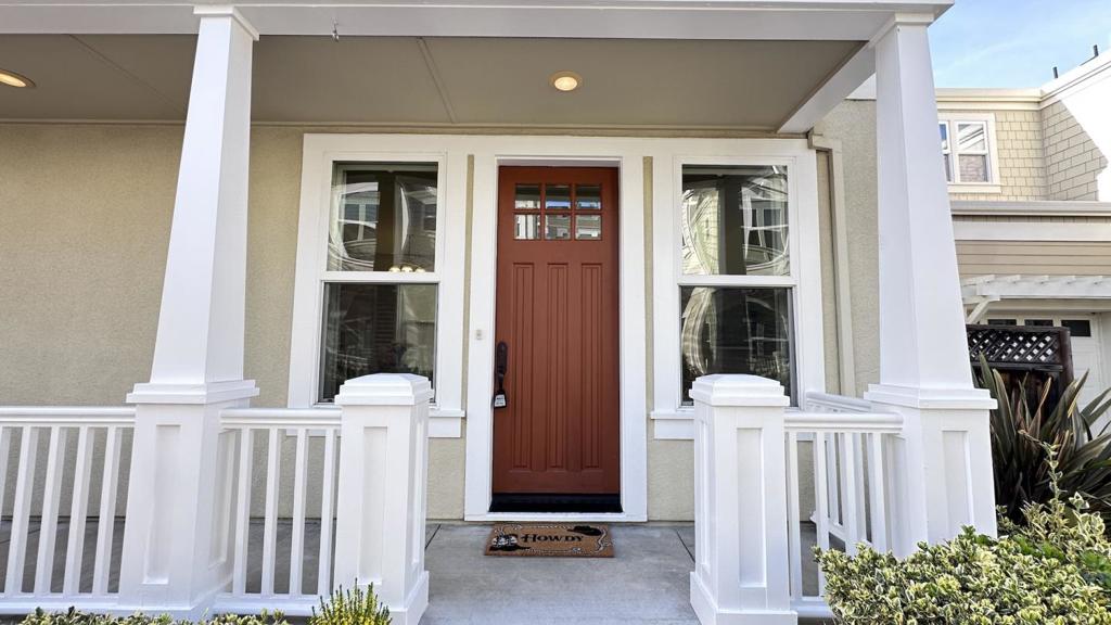 135 Creekside Village Drive