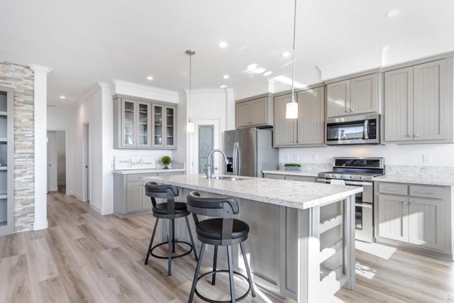 2574 Whispering Hills Circle, San Jose CA: https://media.crmls.org/mediaz/9a425ce8-a31e-4a0e-b31c-08648efed959.jpg