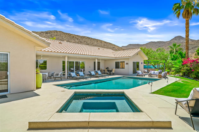 67980 Foothill Road, Cathedral City CA: https://media.crmls.org/mediaz/9a42ada1-7c0b-4a8a-8f4c-d6331c03b527.jpg