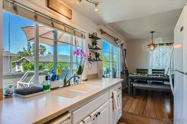 8753 Crossway Ct, Santee CA: https://media.crmls.org/mediaz/9a42b572-b60f-41d2-84a2-335fc9a07819.jpg