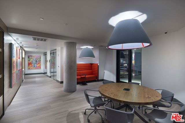 1331 N Cahuenga Boulevard, Los Angeles CA: https://media.crmls.org/mediaz/9a43abf3-c282-474f-9a2f-bd4b0b8f753b.jpg