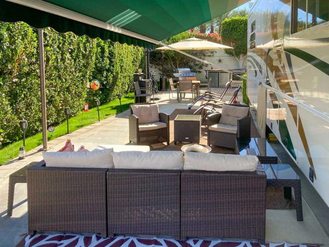 80394 Avenue 48, Indio CA: https://media.crmls.org/mediaz/9a449d25-3201-4a41-bcb4-b09d4b0f2c9b.jpg