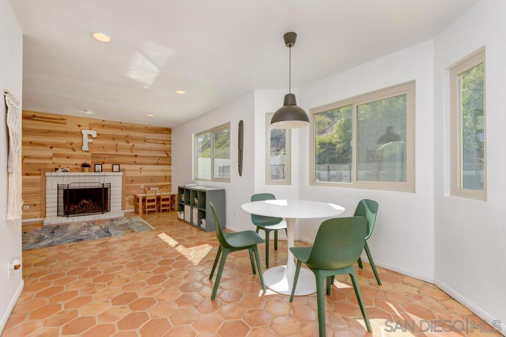 2735 Waterbury Way - photo 10