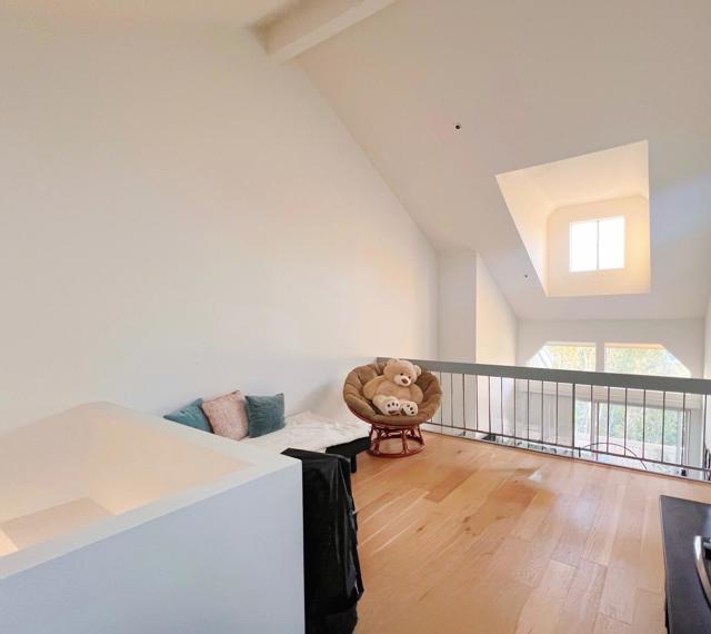 20371 Bluffside Circle, Huntington Beach CA: https://media.crmls.org/mediaz/9a472346-5a65-41f7-ac0c-6dd866b551e6.jpg