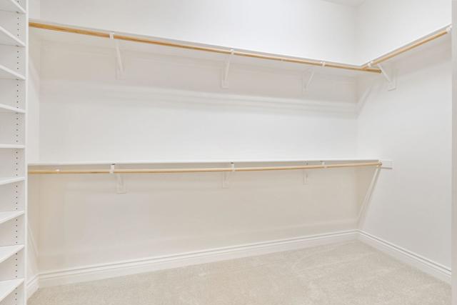 Image 28 of 69 For 82707 Woodcreek Court