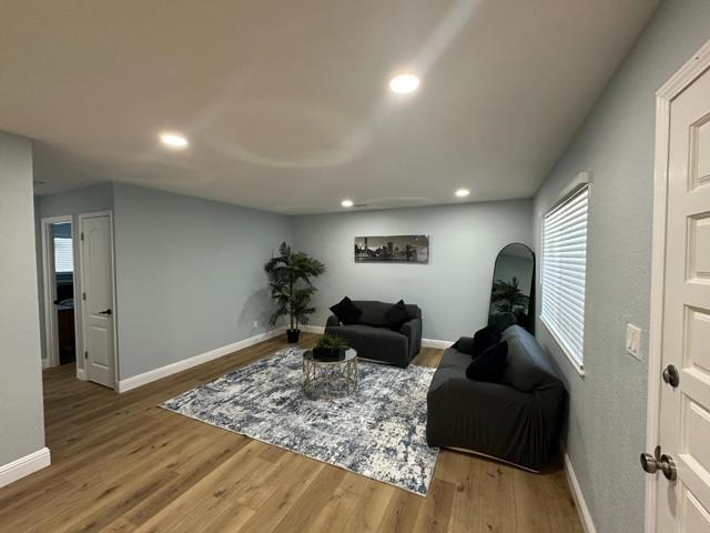972 Woodrow Street, Lodi CA: https://media.crmls.org/mediaz/9a47d1f5-6be9-44b2-85ec-32582e9f01a5.jpg