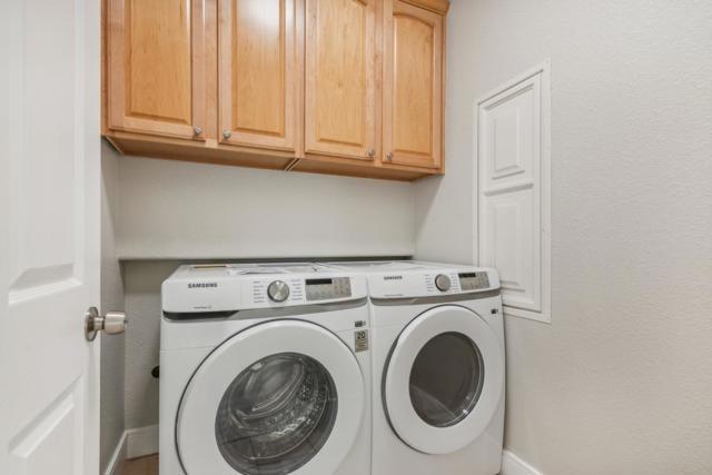 471 S Providence Street, Mountain House CA: https://media.crmls.org/mediaz/9a4b1bce-0834-4965-a81d-f24243b0d072.jpg
