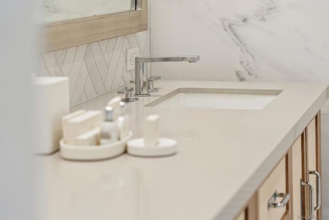 Image 24 of 43 For 1500 Orange Ave  62