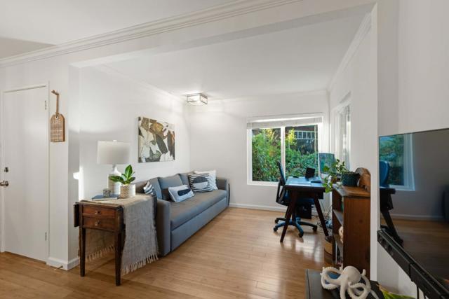 1890 Wharf Road, Capitola CA: https://media.crmls.org/mediaz/9a4cdb25-6839-4e88-955a-88422f3ed877.jpg