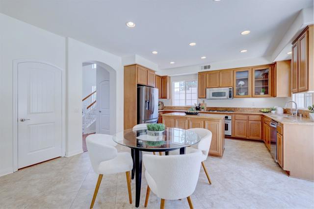 954 Prism Drive, San Marcos CA: https://media.crmls.org/mediaz/9a4cdf5f-0bd0-40bc-ae3b-356300796aea.jpg
