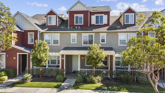 Detail Gallery Image 3 of 40 For 3016 Moonlight Park Ave, Oxnard,  CA 93036 - 3 Beds | 2/1 Baths