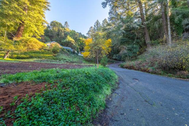 4051 Branciforte Drive, Santa Cruz CA: https://media.crmls.org/mediaz/9a4de53a-d7a8-48c5-baad-9c308600e6f8.jpg