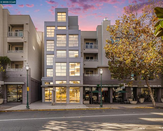 1655 N California, Walnut Creek CA: https://media.crmls.org/mediaz/9a4f37d4-2ea2-4a87-8953-0a2137771887.jpg