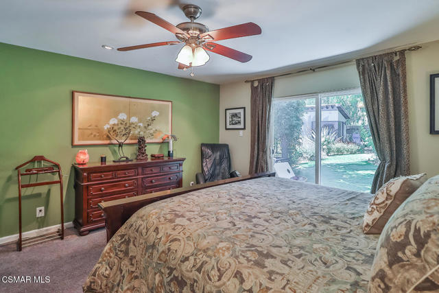 2433 Calle Narciso, Thousand Oaks CA: https://media.crmls.org/mediaz/9a4f901b-acad-4fd4-9a3e-085f138182da.jpg