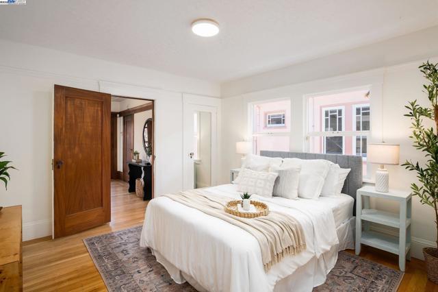 5731 Hermann St, Oakland CA: https://media.crmls.org/mediaz/9a507b35-25fd-43db-987a-87a5c3256bd2.jpg
