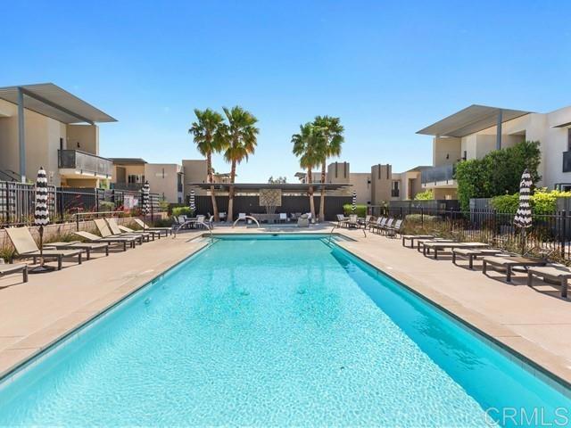 175 The Riv, Palm Springs CA: https://media.crmls.org/mediaz/9a515183-89f8-45b3-a35a-ee27388d76d3.jpg