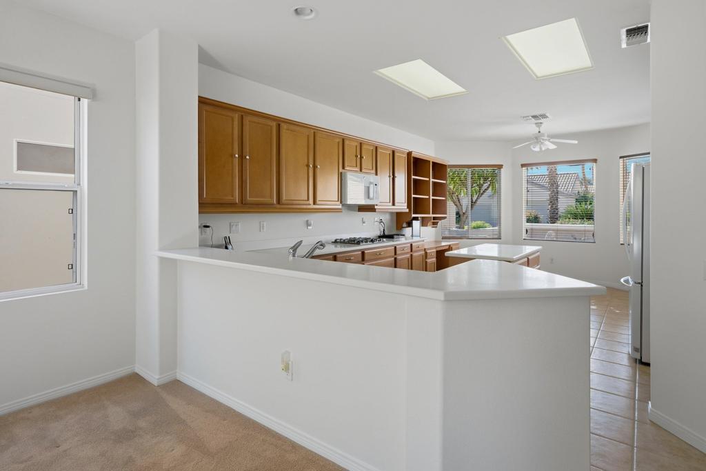 MLS #219138641DA image #7