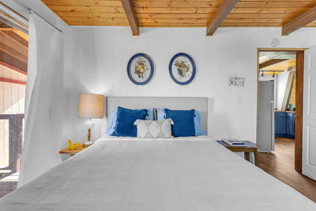 71915 Samarkand Drive, 29 Palms CA: https://media.crmls.org/mediaz/9a522d80-3490-4abe-88b4-e103fc78af4d.jpg