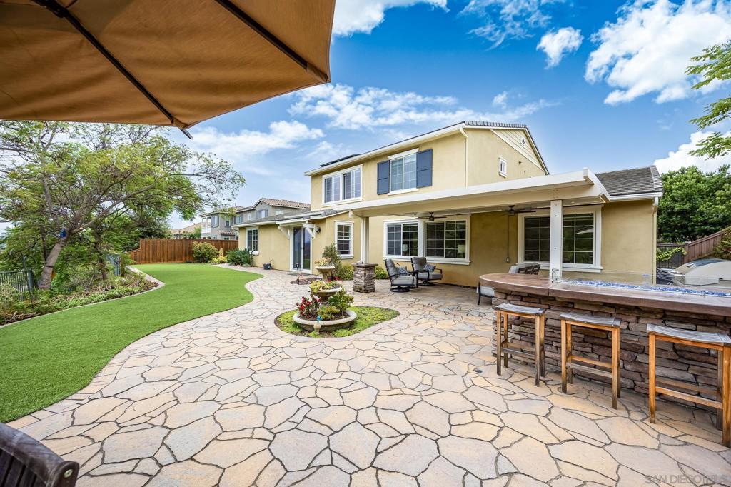 6081 Cala Lily St