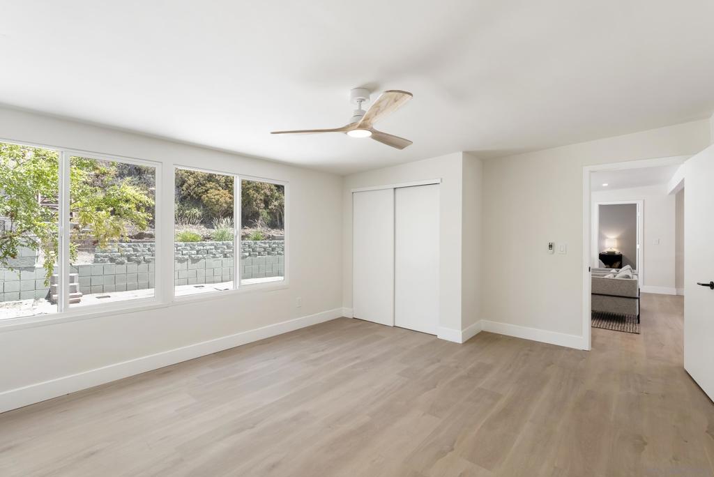 MLS #250034115SD img 26