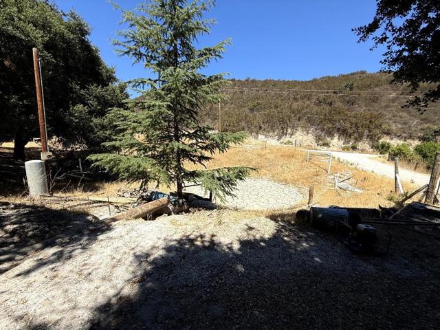 0 Cienega, Hollister CA: https://media.crmls.org/mediaz/9a545989-64a2-4fcc-9cba-3984e024fba0.jpg