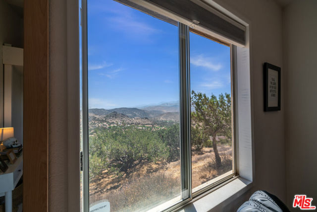 1794 Rebel Road, Acton CA: https://media.crmls.org/mediaz/9a54bdcd-3e92-4cdd-8a7a-252eb876a857.jpg