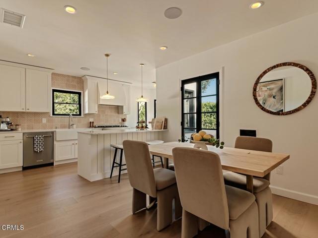 Detail Gallery Image 10 of 47 For 229 S Grand Oaks Ave, Pasadena,  CA 91107 - 3 Beds | 2 Baths