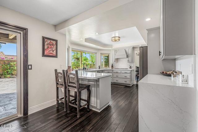 2458 Brookhill Drive, Camarillo CA: https://media.crmls.org/mediaz/9a566105-7d23-429a-9383-295887dc0687.jpg