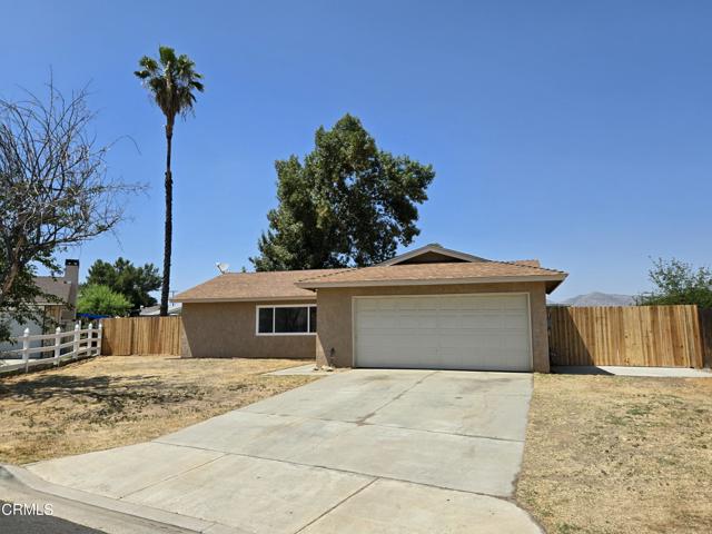 25040 Yucca Drive, Moreno Valley CA: https://media.crmls.org/mediaz/9a569cba-89f5-4834-93f6-5ba807e3885e.jpg