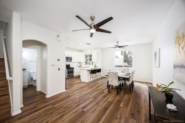 339 Connecticut Ave, El Cajon CA: https://media.crmls.org/mediaz/9a572857-72eb-4b9f-9547-15db452b8095.jpg