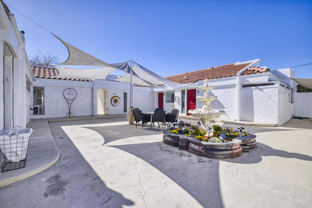 67780 Arena Blanca Road, Desert Hot Springs CA: https://media.crmls.org/mediaz/9a588ffd-5c71-41fc-a90d-2cfc77faeb01.jpg
