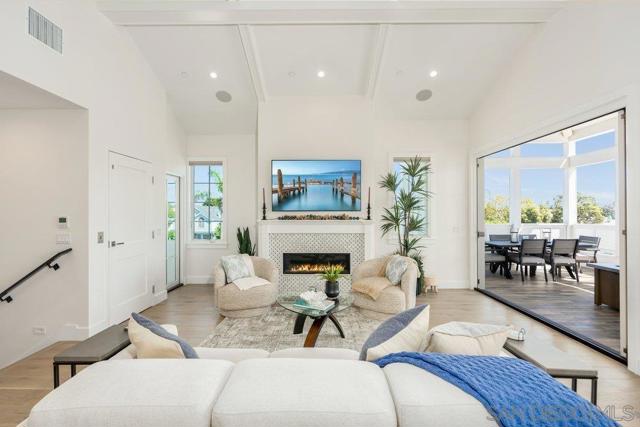 Image 8 of 75 For 478 Orange Ave