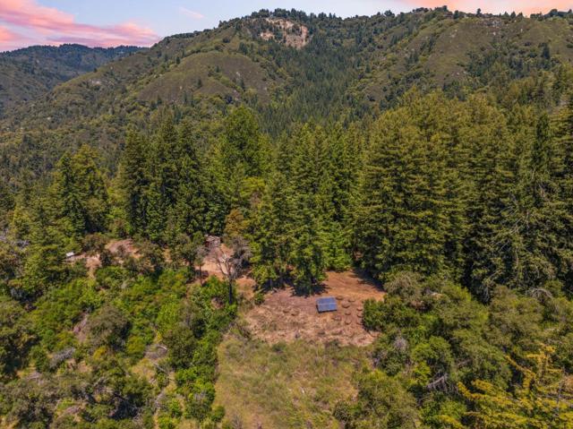 1 Wedwood Widge Way, Boulder Creek CA: https://media.crmls.org/mediaz/9a5a75d5-0330-4d97-9421-8f810b9c8b27.jpg