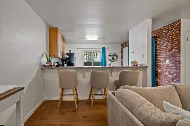 3095 Marina Drive, Marina CA: https://media.crmls.org/mediaz/9a5aa275-fff5-4c2e-b548-d48f39626c5d.jpg