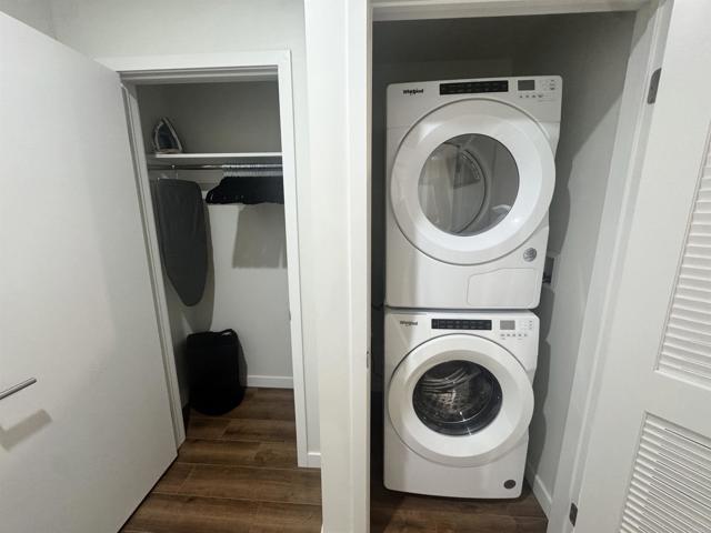 Detail Gallery Image 5 of 20 For 1818 N Cherokee Ave #504,  Hollywood,  CA 90028 - 1 Beds | 1 Baths