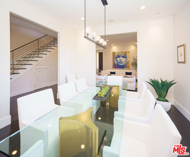 9515 Kirkside Road, Los Angeles CA: https://media.crmls.org/mediaz/9a5ad4ad-15b0-453b-b0bb-e510abe916fb.jpg