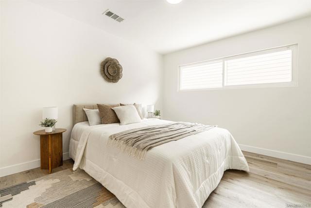 9376 Starcrest Dr, Santee CA: https://media.crmls.org/mediaz/9a5c2ba2-6344-4f49-83e2-83f166e28931.jpg