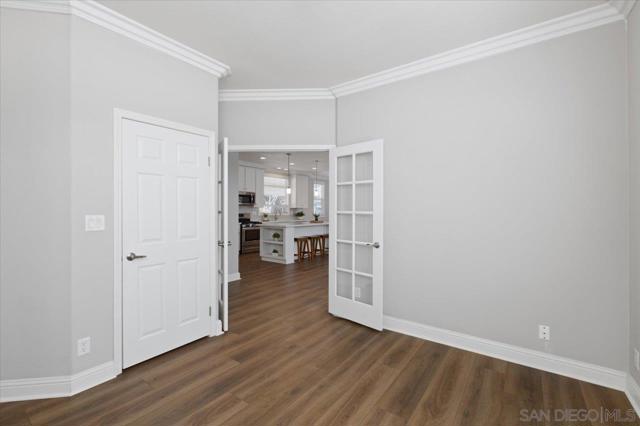 7207 Santa Barbara Street, Carlsbad CA: https://media.crmls.org/mediaz/9a5cf116-3f73-482a-b1f2-746e31dec43d.jpg