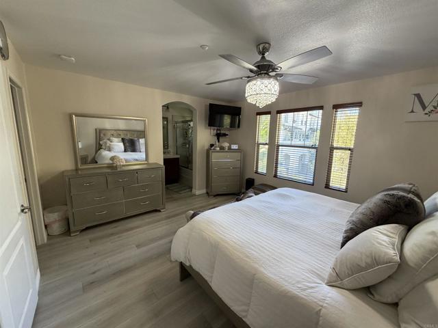 2175 Condor Drive, Chula Vista CA: https://media.crmls.org/mediaz/9a5d1513-318c-4b91-b1a7-73a45faef31a.jpg