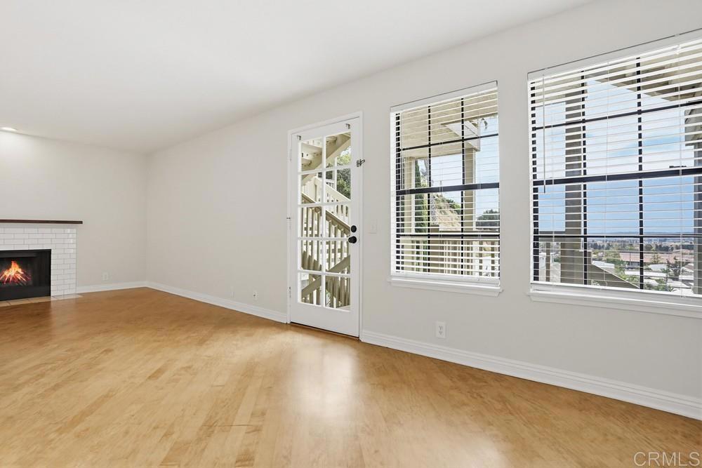 3961 Hortensia - photo 5