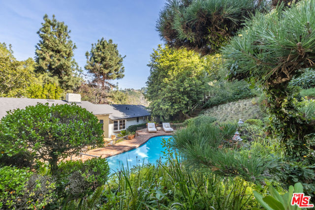 Image 55 of 72 For 10686 Somma Way