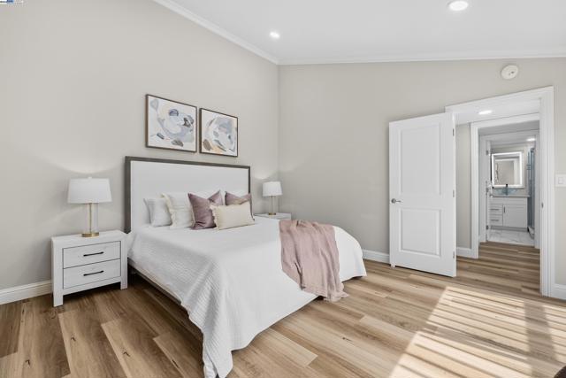 553 Saint George Rd, Danville CA: https://media.crmls.org/mediaz/9a5f9a42-9dd2-4717-a5bd-636ea3aa2fae.jpg