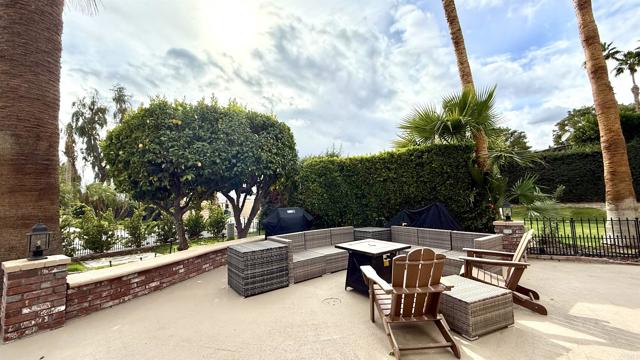 69411 Ramon Rd #643, Cathedral City CA: https://media.crmls.org/mediaz/9a5f9e9d-5093-4dbf-a957-08cf2c333a3a.jpg