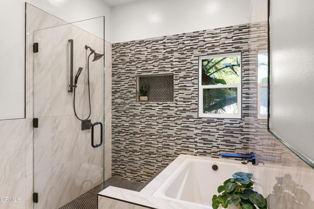 10240 Principe Place, Santa Rosa CA: https://media.crmls.org/mediaz/9a60276c-482f-40e6-a206-f8d639d4d039.jpg