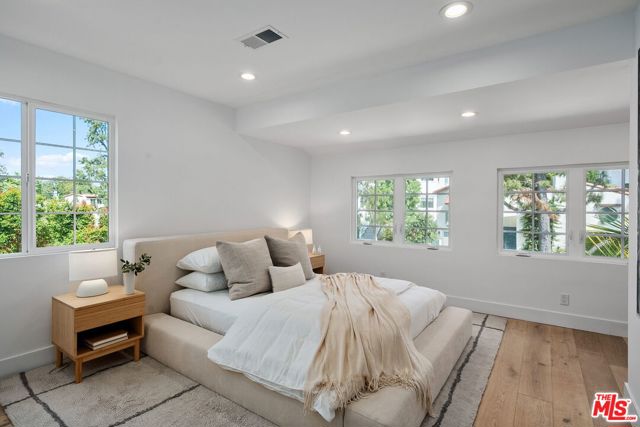 10436 Cheviot Drive, Los Angeles CA: https://media.crmls.org/mediaz/9a608da3-29ef-4fb6-b9b4-76be5dfa015f.jpg